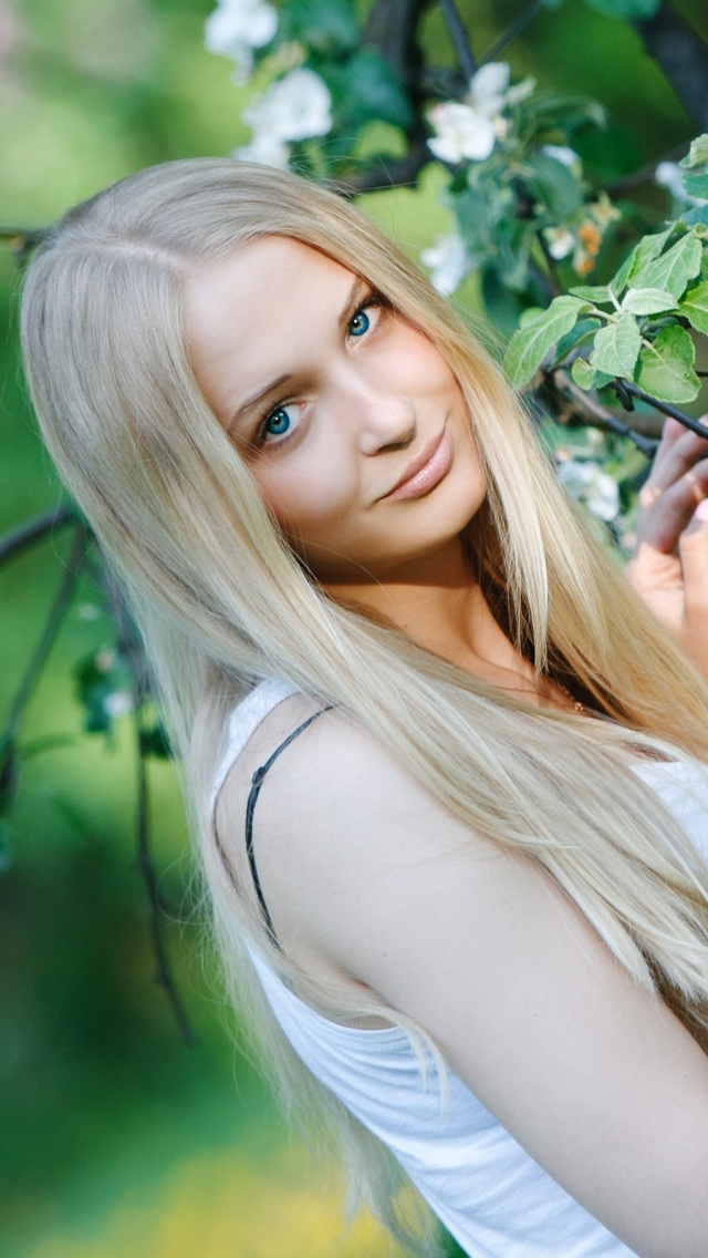 Кастинг, Киев. Девушка 18-25 лет в рекламный ролик