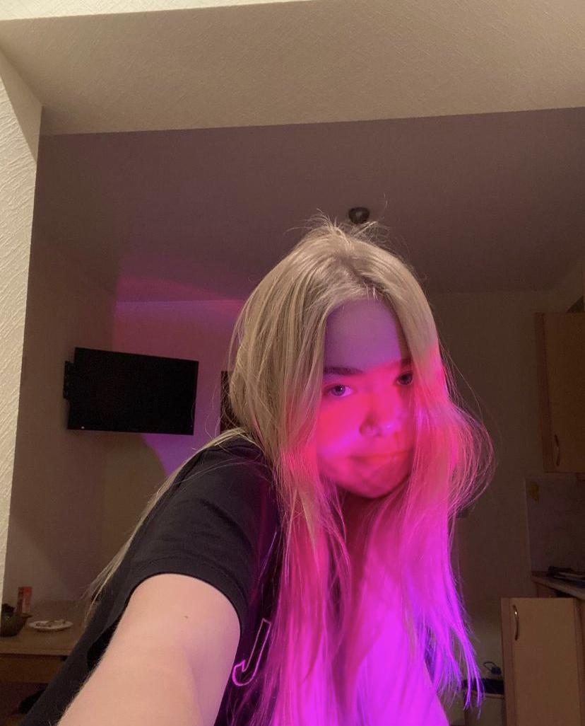 Маша Мележик